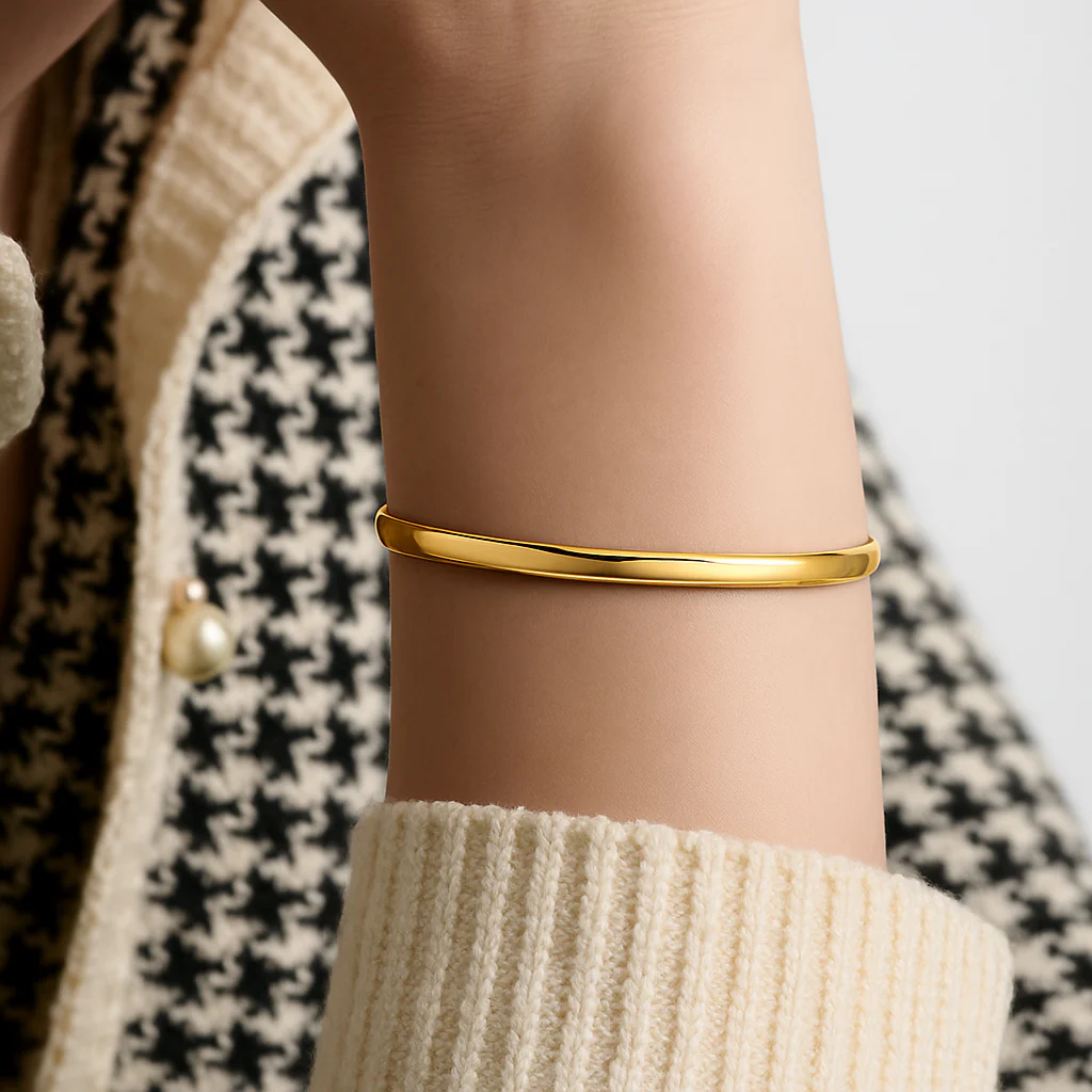 Yellow Gold Oval Bangle