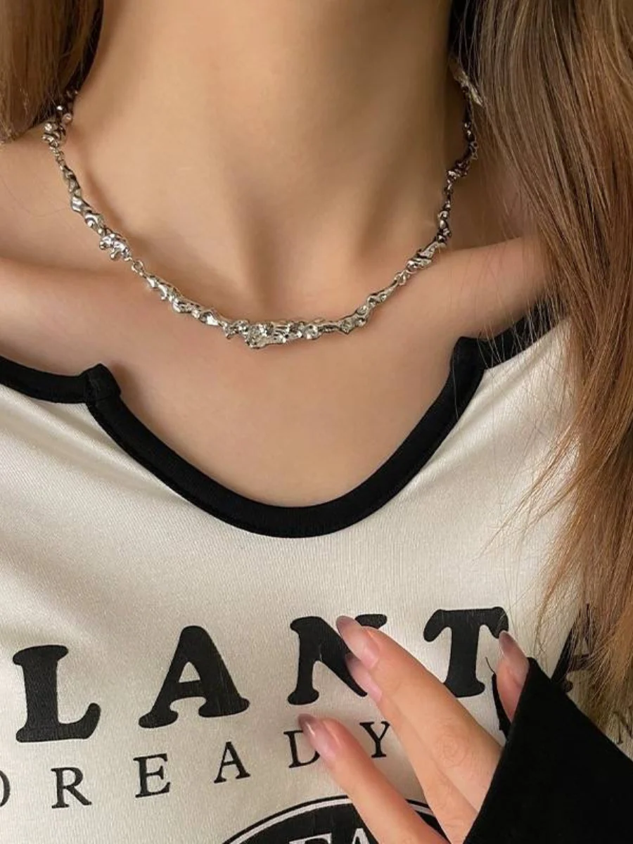 Textured Link Choker